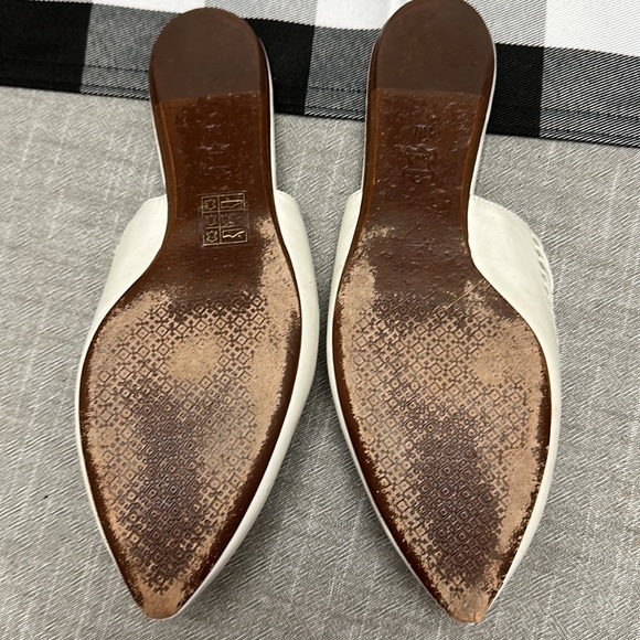 Tory Burch Sienna Flat Slide Mule Mestico in White - Picture 6 of 8